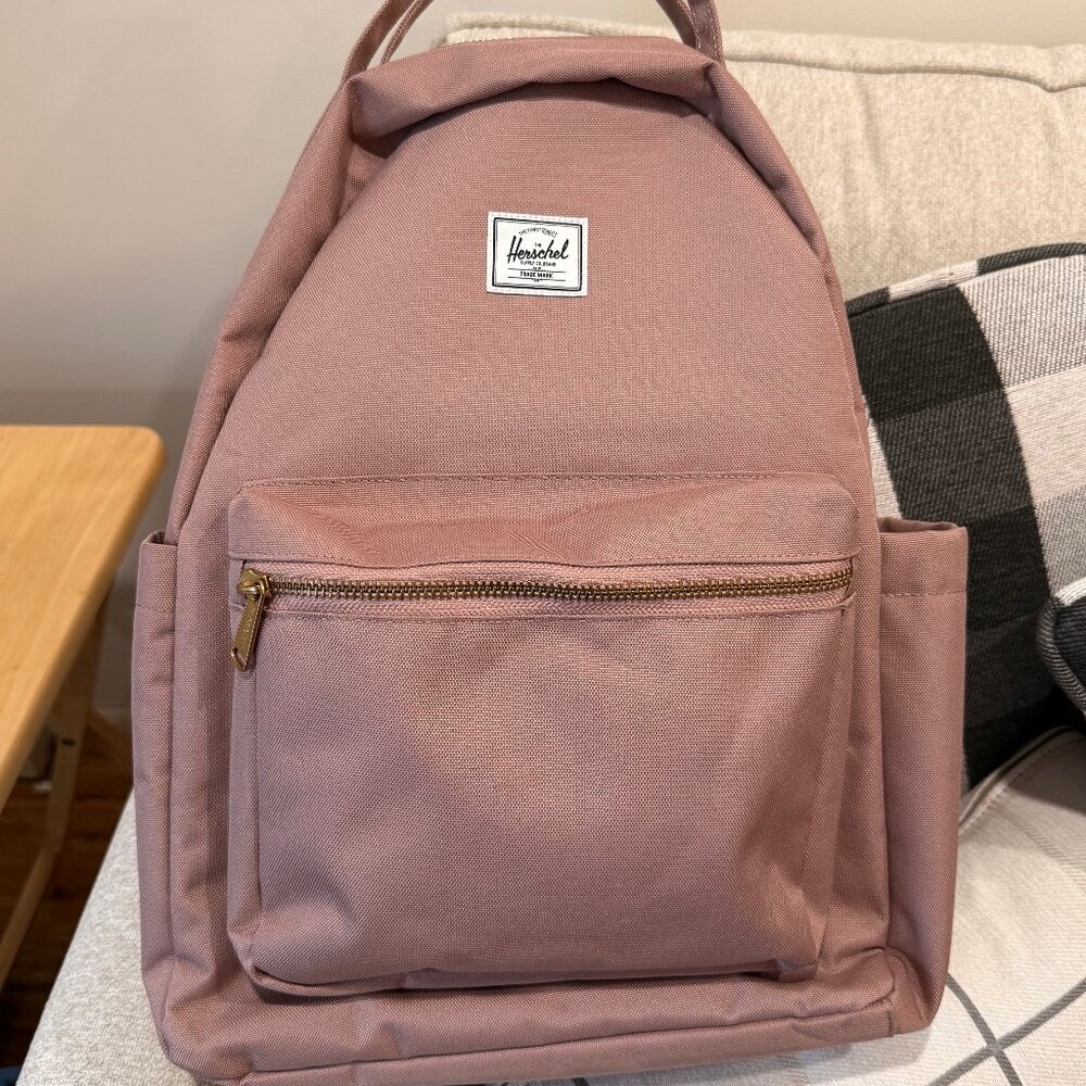 ✖️Sold✖️ Herschel Nova Backpack - 18L Ash Rose